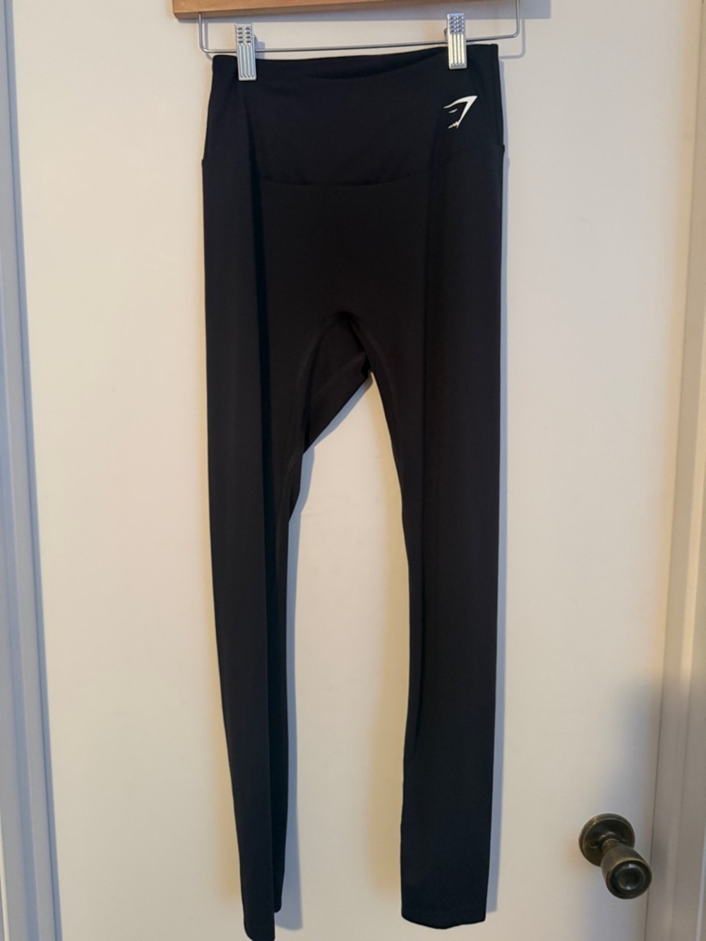 Gymshark High-Waist Black Sculpt Leggings - Picture 6 of 6